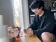 Cute Oriental Eat Nut