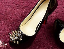 BDSM guide: How you don't have to go without spike high heels on a small budget despite large feet!