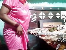 Aunty left her pussy with dildo