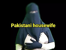 Pakistani beautiful housewife