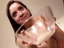 Hot pornstar bukkake with swallow