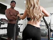 Curvy Milf Kayla Kayden Bangs Her Black Stud Trainer