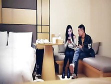 〖极品探花系列〗约啪牛仔短靴网红脸子 身材是真的不错