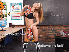 Mia - Halloween Ball - Boppingbabes