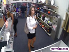 Big Booty Babe Pawns Pussy And Pounded At The Pawnshop