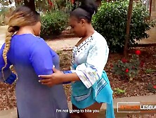 Amateur big beautiful woman Black Lesbian babes Share Double Sex toy In Wild Homemade Screw