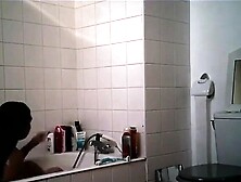 Horny Fat Arab Housewife Fingered On Amateur Hidden Cam