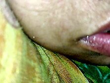 Desi indian village babhi ko dever ne nange titties dekh liye baad me dever ne choda