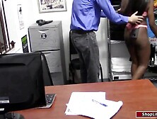 Ebony chick screwed for stealing phones
