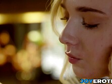 Blue-Eyes Bombshell Oxford Anal Play - Tease Me Baby Then Fuck My Ass