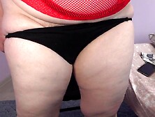 Chubby mom fucks her anal and bushy vagina on cam.