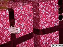 "Aria Banks & Asia Lee - Unwrapping Christmas Presents For You"
