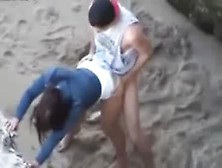 Voyeur Cam Couple Caught Fucking At The Beach