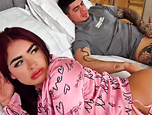 Sharing A Bed With My Best Friends Girlfriend - Shes So Slutty That I Eat That Pink Pussy