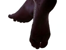 Jordyn's Sandy Soles and Toes