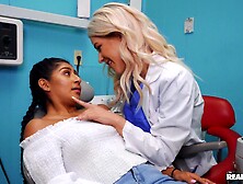 Gorgeous Kit Mercer lesbian horny porn video