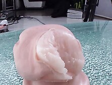 Blonde Teresa liebt Klammern an der Fotze