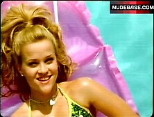 Jessica Cauffiel Bikini Scene – Legally Blonde