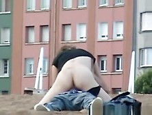 Couple Caught Fucking In The Beach