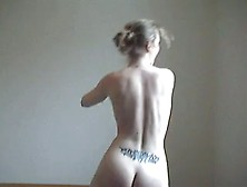 Tiny tits teen 18+ plays naughty on cam