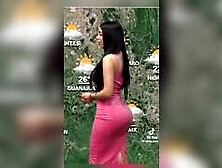 Marisol Dovala weather TOP butts