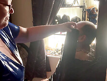 Mature mistress boots, saia couro