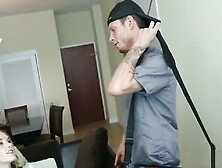 Briana Oshea In Cable Boy Fuck Her