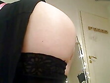 Sexy brunett cam girl with perfect big round ass 2