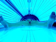 Momm caught under the public Tanning Bed