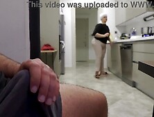 Risky jerk off whilst watching large booty stepmom in the kitchen.