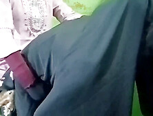 Hardcore office fun with Bangladeshi housewife Puja-Queen11 and her husband's friend