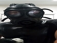 Gasmask Breathcontrol