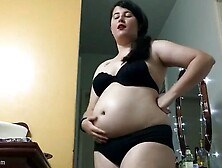 Kimmy belly stuffing