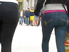 Chulas Nalgas 01 Ztol