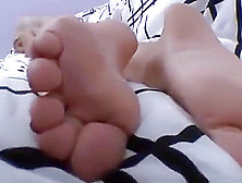 Girls Sleep And Toe Sucking