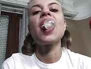 Kinky Fetish Naughty Brat Girl Bubble Gum L Oli Teasing - Soloaustria