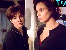 Beatrice Dalle Lesbian Scene In A La Folie (Anne Parillaud)