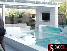 Curvy Chick Danii Banks Receives A Wild Interracial Experience