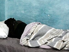 How pick up whore,  kissed in public in five minutes