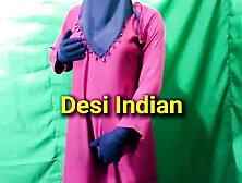 Indian housewife masturbating and talking dirty in the bedroom