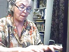 Huge Gran In A Webcam R20