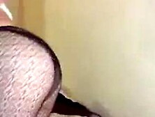 Old granny solo webcam showoff