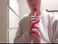 Jasmine Rose Practising Her Blowjob Skills On Cam,  Wishing It Was You Daddy