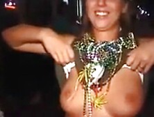 Flashing In Public For Beads