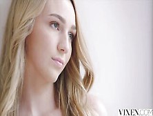 Kendra Sunderland Having Sex With Her Boss