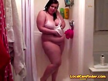 BBW With Big Ass and Tits Strips in Shower on Webc