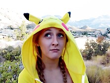 Oeffentliche Pokemon-Parodie geht schief - Big tits in POV hardcore outdoors