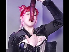 Extreme Deepthroat Showing Off Throat Distension