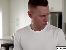 Redhead Step-Mother Lauren Phillips Loves A Creamped Pussy