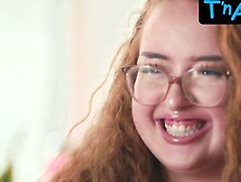 Gwen Adora Breasts,   Butt Scene  in Money Shot: The  Story